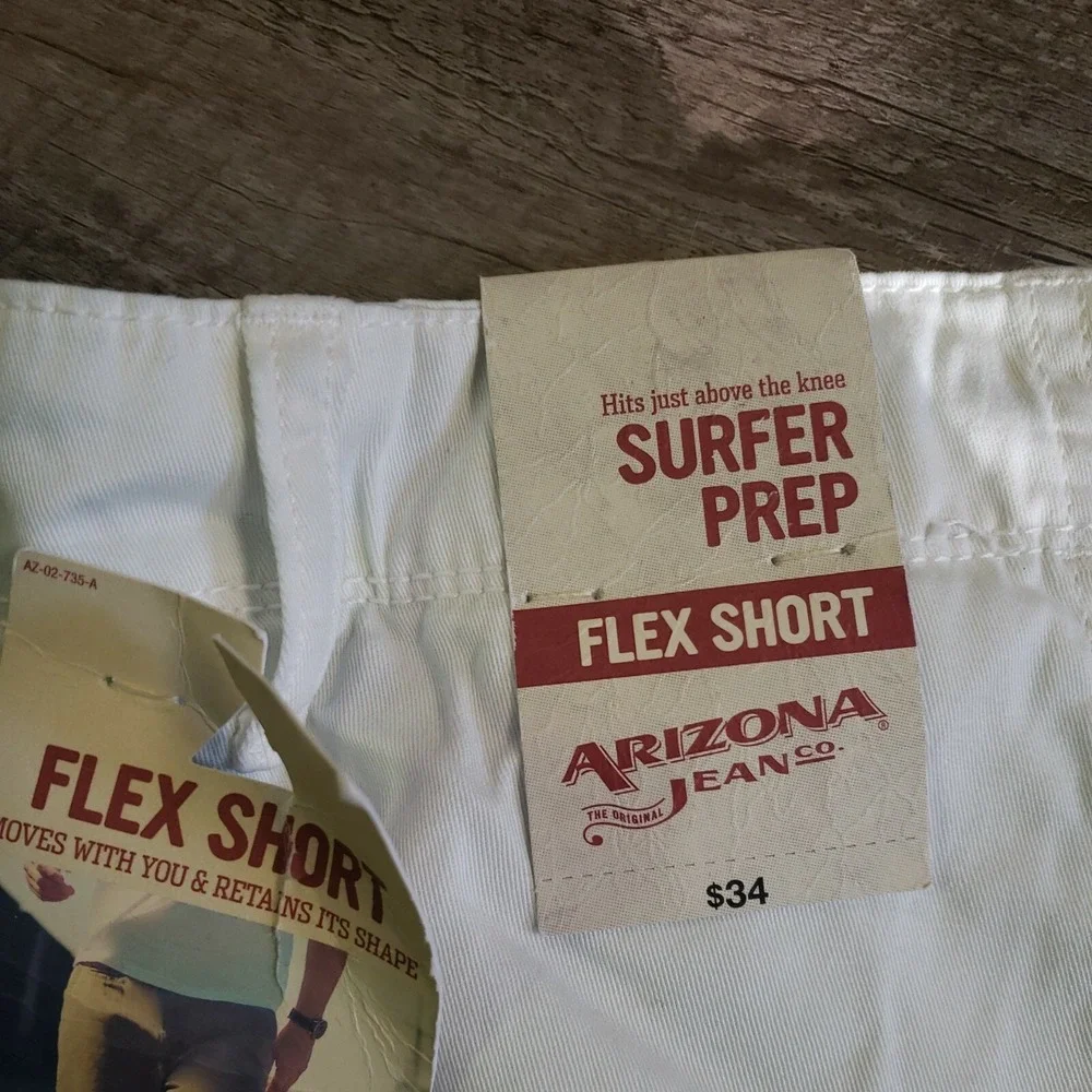 Men Arizona Shorts  CO Surfer Prep Shorts Casual Flat Front Flex 42 Navy/Tie Dye
